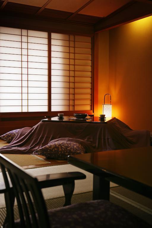 ホテル 葉山舘 上山市 部屋 写真