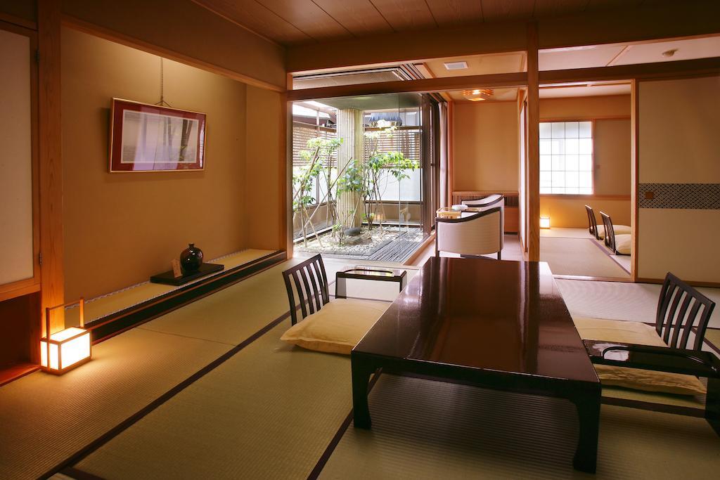 ホテル 葉山舘 上山市 部屋 写真