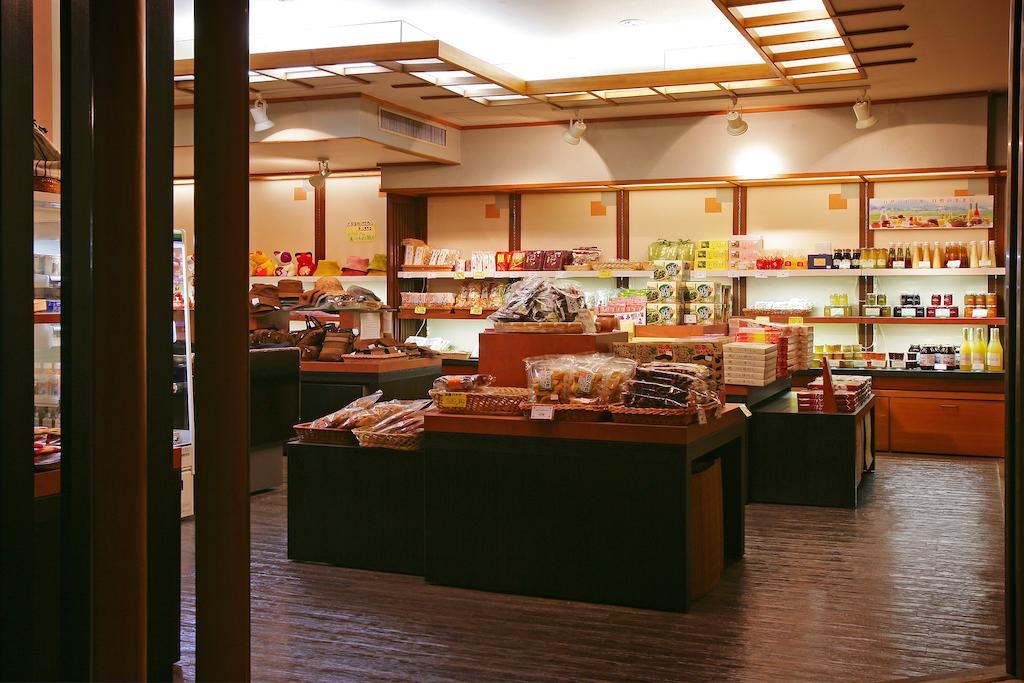 ホテル 葉山舘 上山市 エクステリア 写真